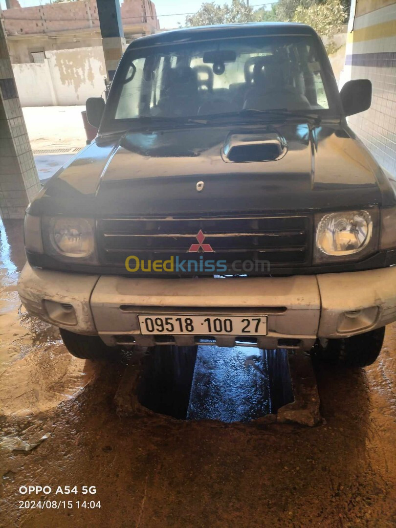 Mitsubishi Pajero Court 2000 Pajero Court