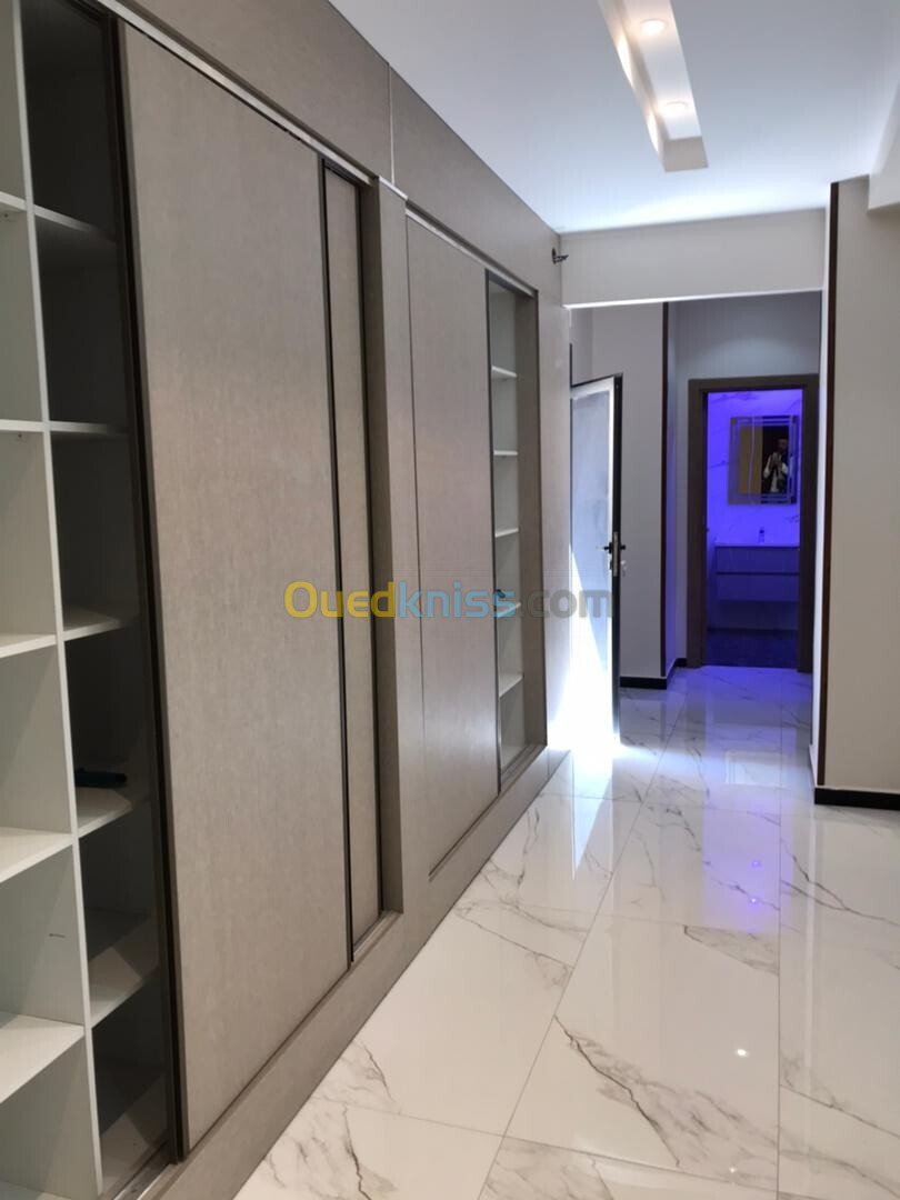 Vente Appartement F4 Alger Bordj el bahri