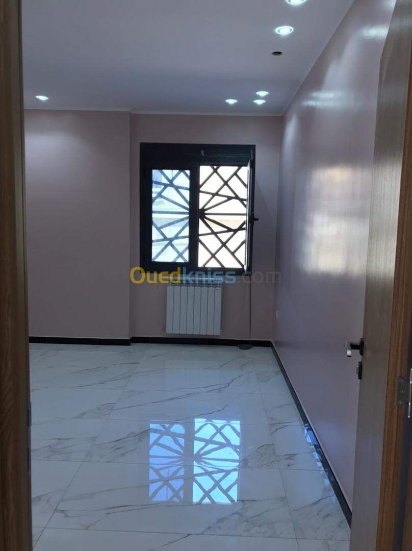 Vente Appartement F3 Alger Bordj el bahri