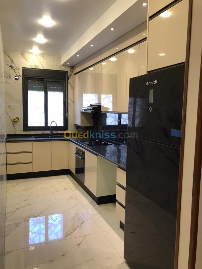 Vente Appartement F3 Alger Bordj el bahri