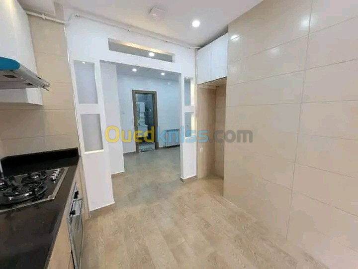 Vente Appartement F4 Alger Bordj el bahri