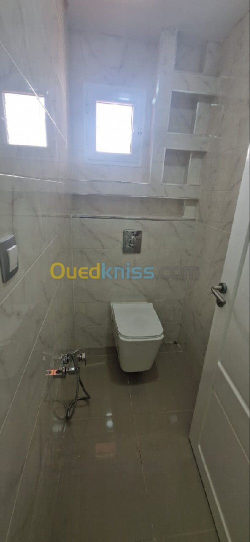 Vente Appartement F4 Alger Bordj el bahri