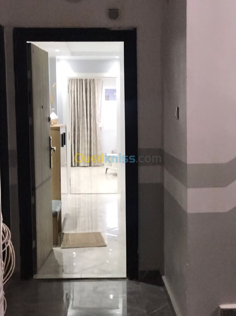 Vente Appartement F4 Alger Bordj el bahri