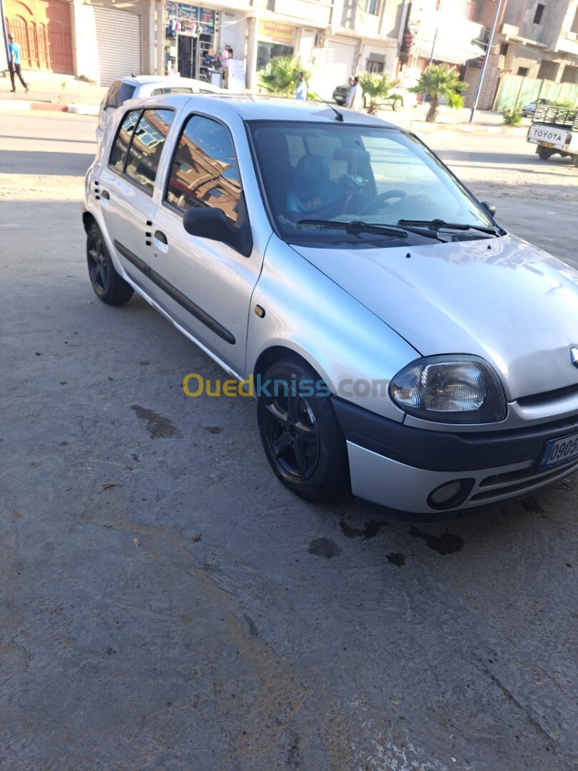 Renault Clio 2 1999 