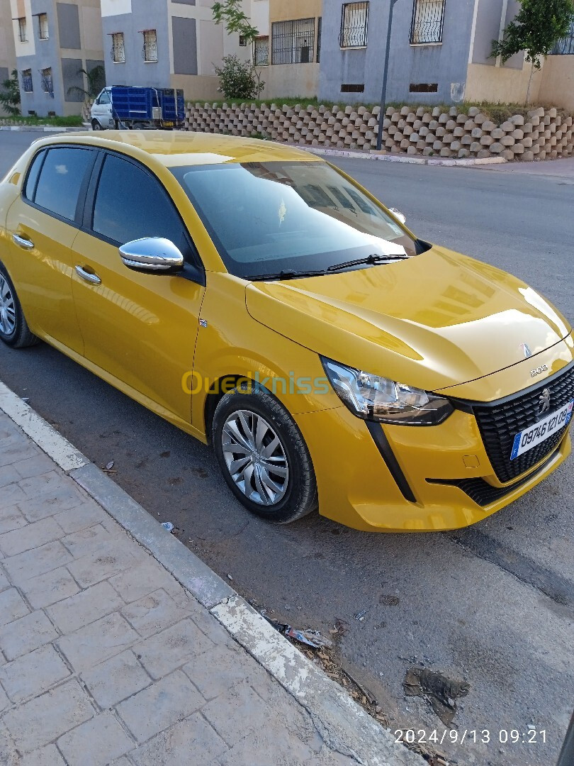 Peugeot 208 2021 208