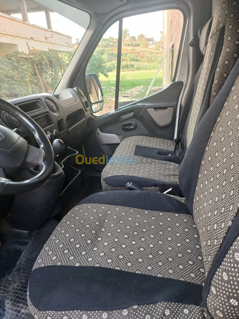 Renault Master 2011