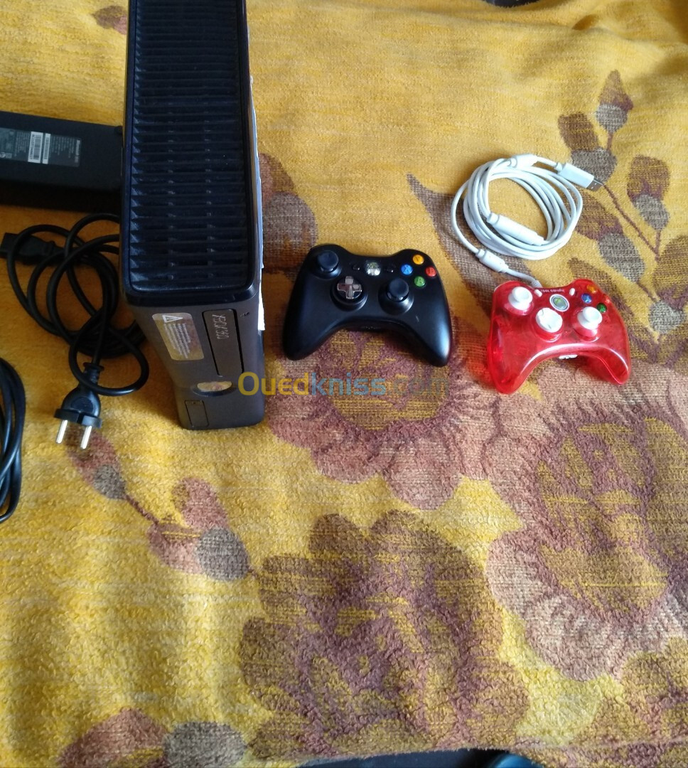 Xbox 360 Slim 250GB Flash Glitch KABA 