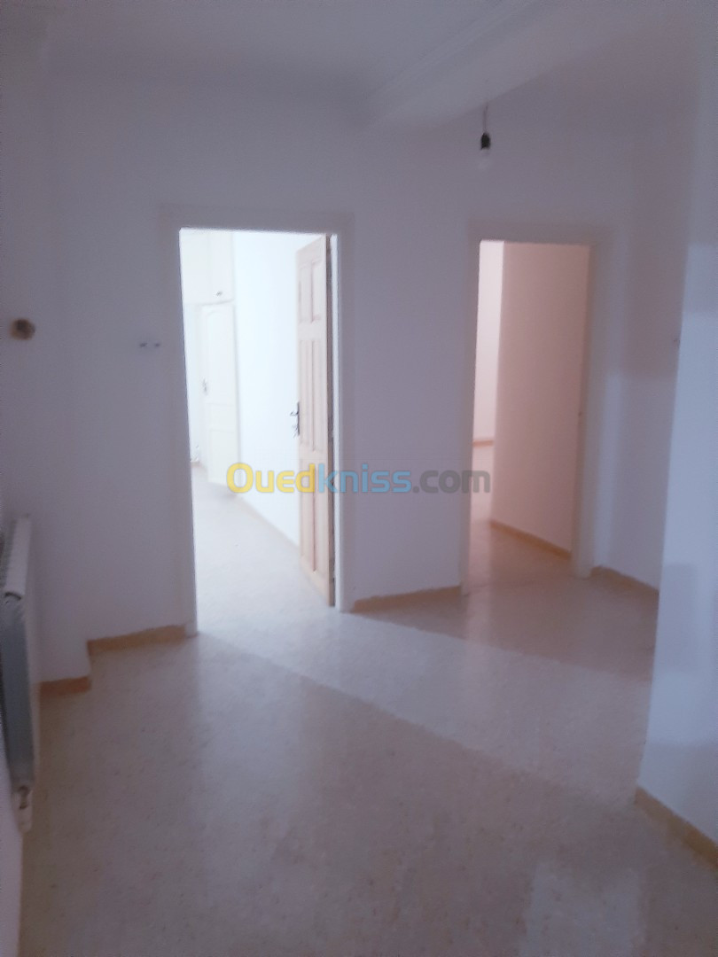 Location Appartement F4 Sétif Setif