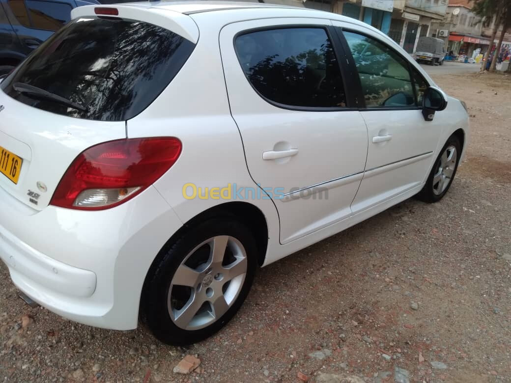 Peugeot 207 2011 207