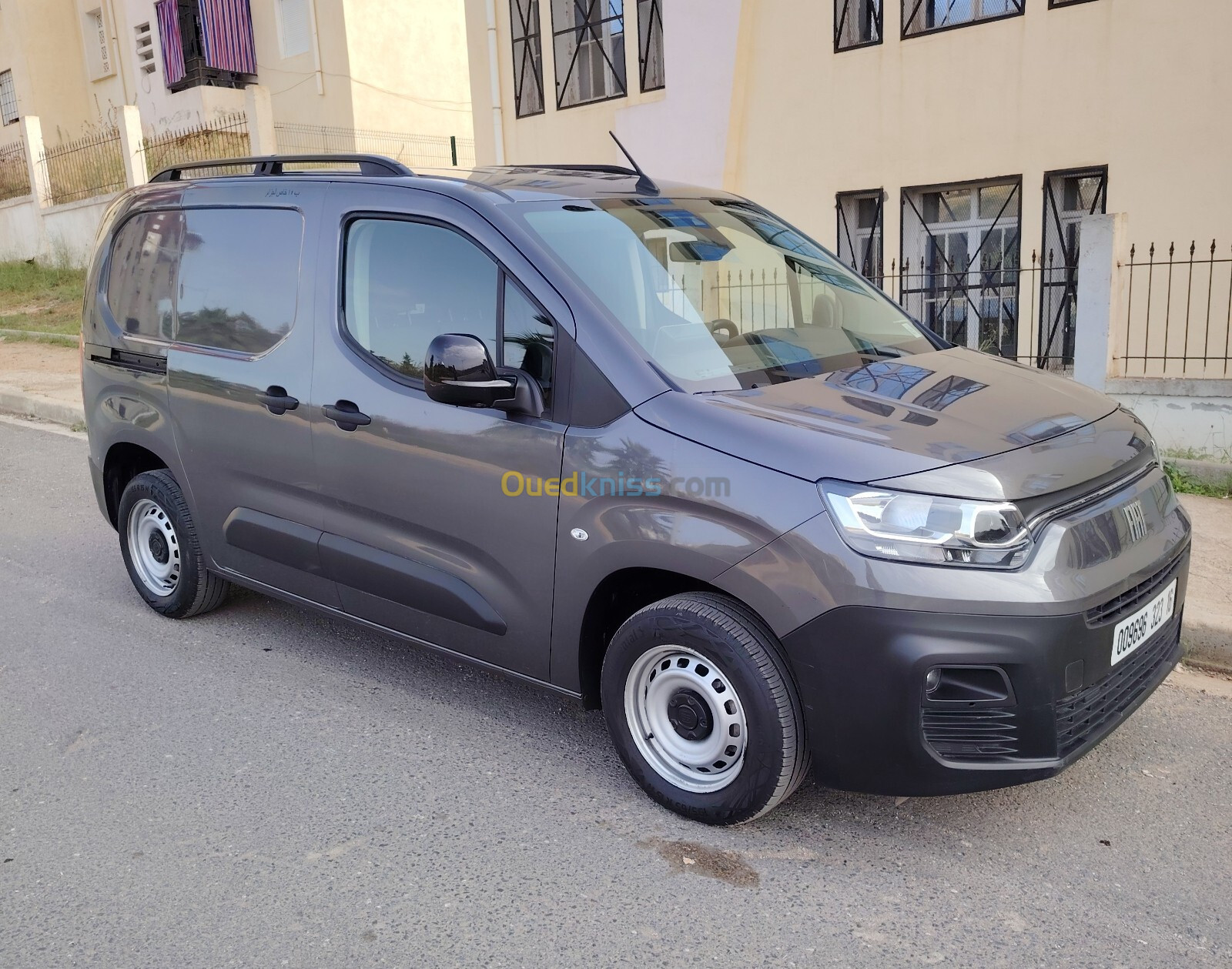 Fiat Doblo italien 3 place 2023 Doblo italien 3 place