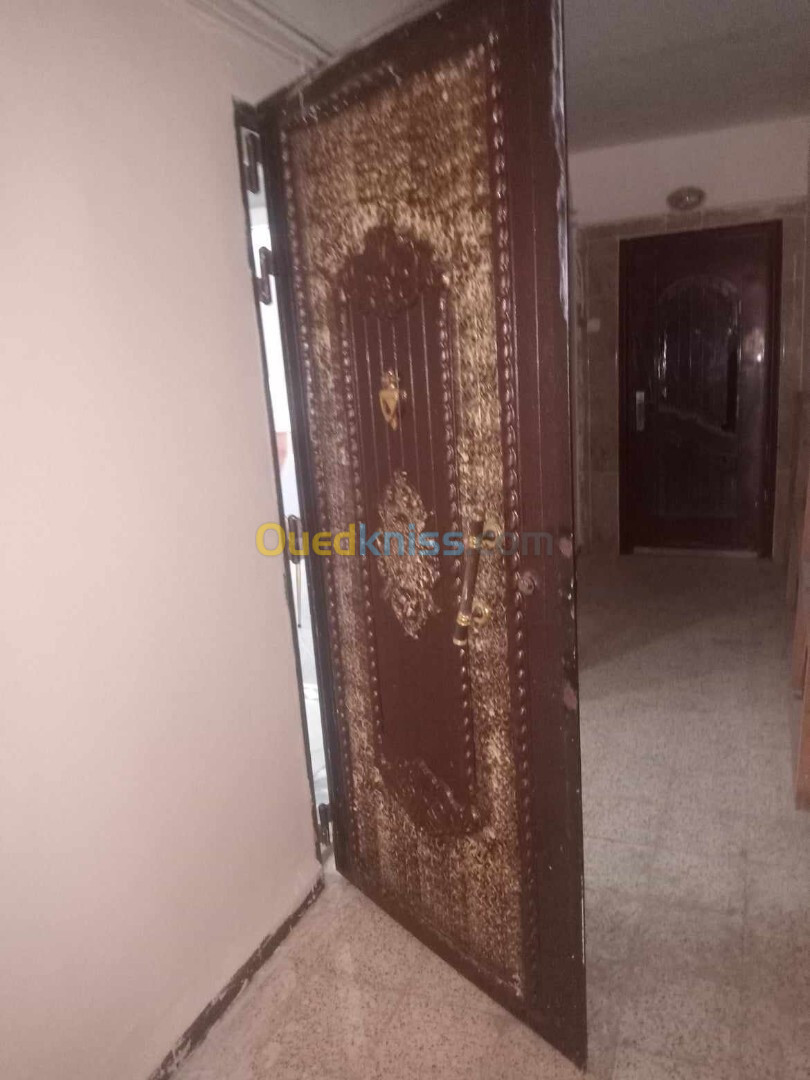 Vente Appartement F3 Alger Ain benian