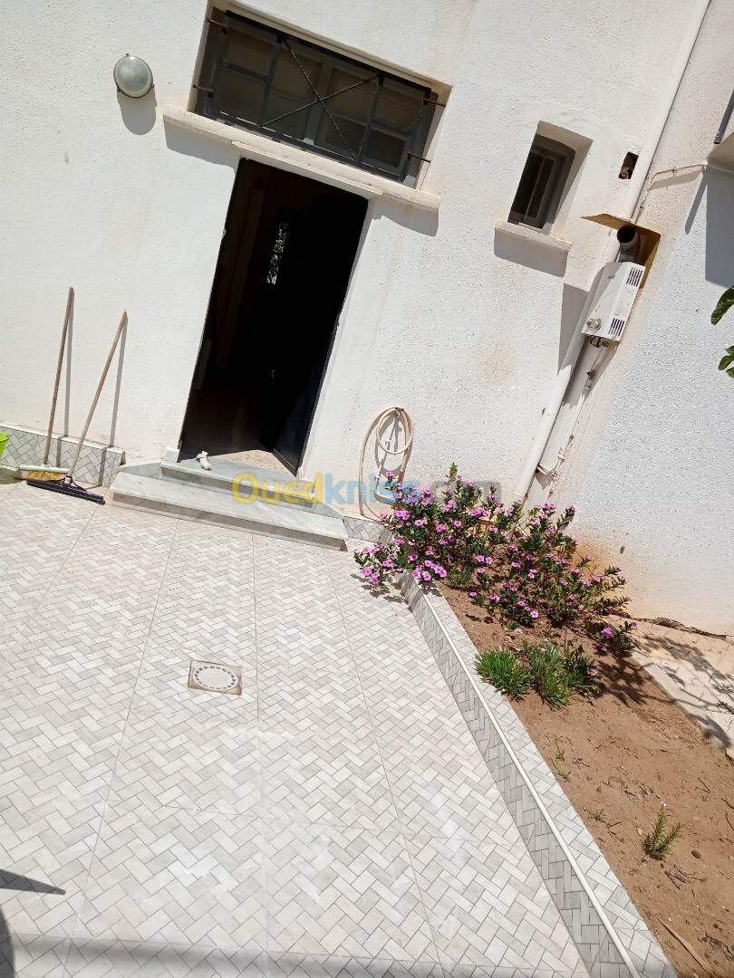 Location Niveau De Villa F2 Alger Ain benian