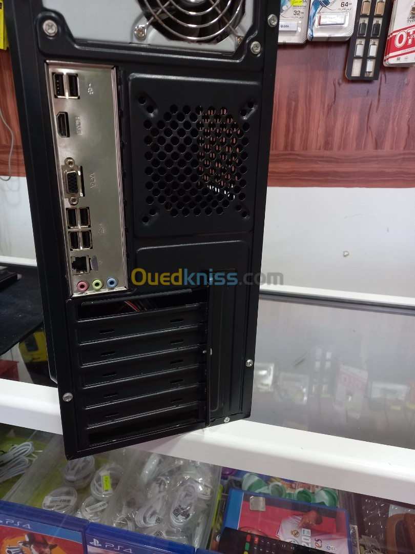 Pc Bureau i3 2 générations. disque dur 500gb la ram 2gb 