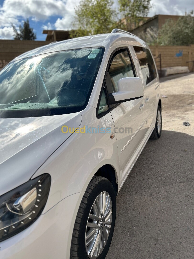 Volkswagen Caddy 2014 Cup