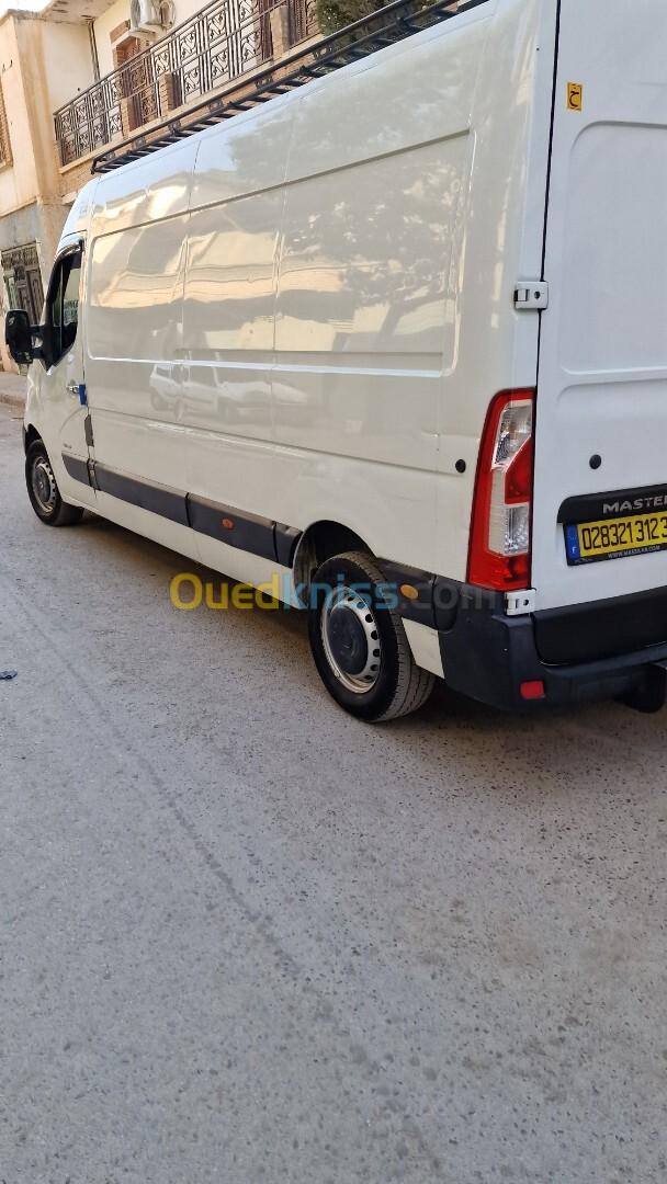 Renault Master 2012