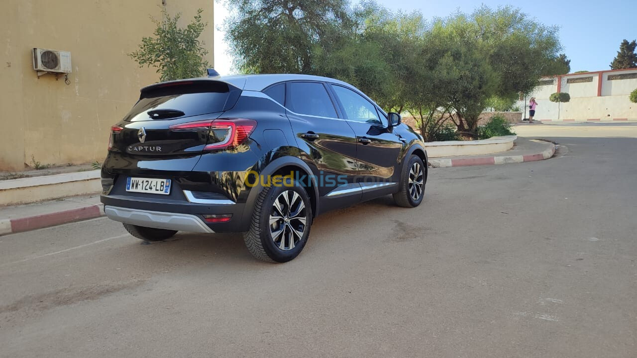 Renault Captur 2023 