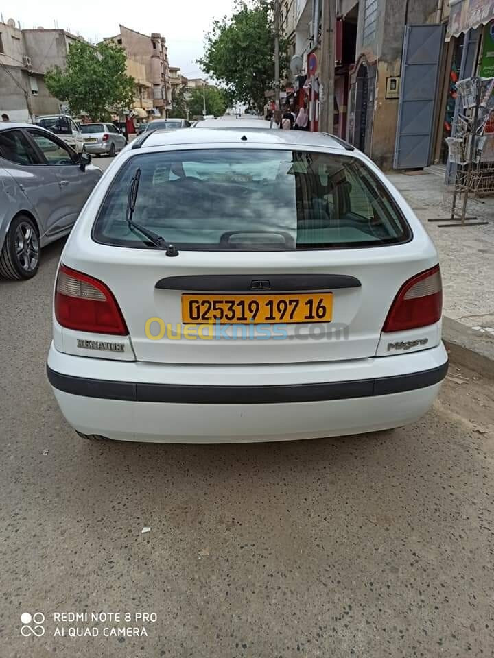 Renault Megane 1 1997 