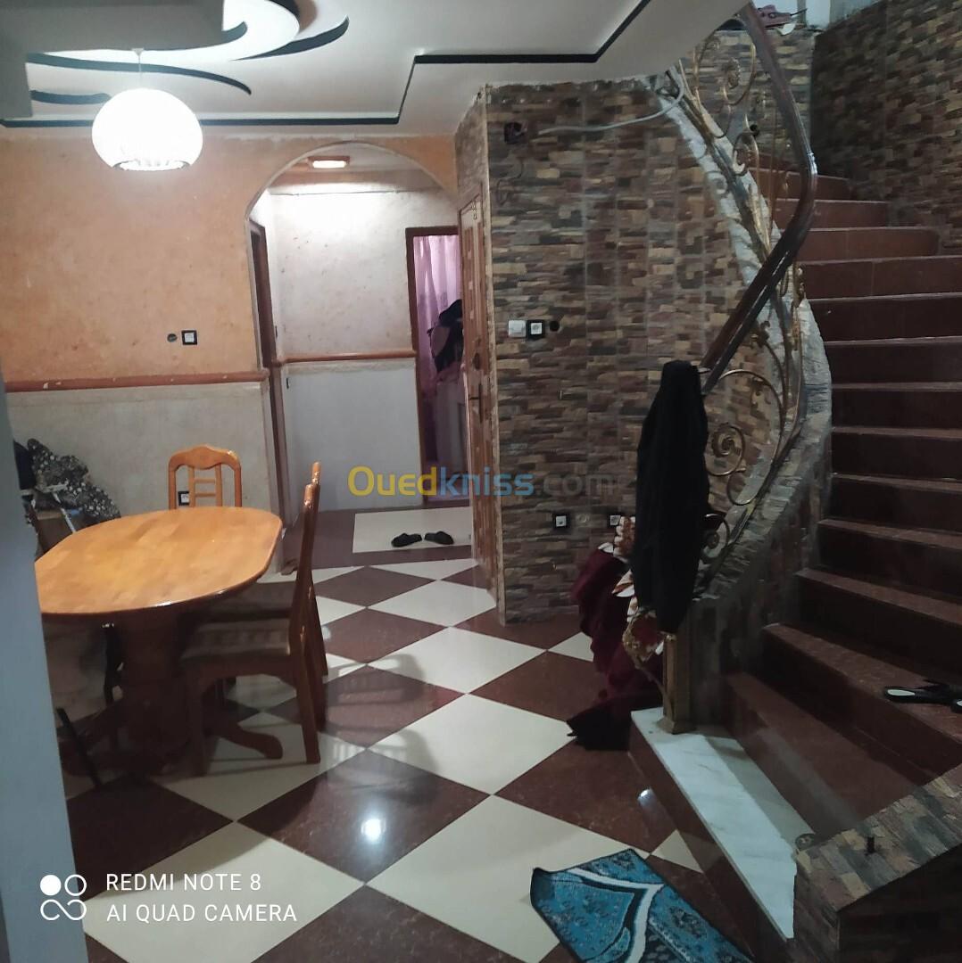 Location Niveau De Villa F5 Oum El Bouaghi Ain beida