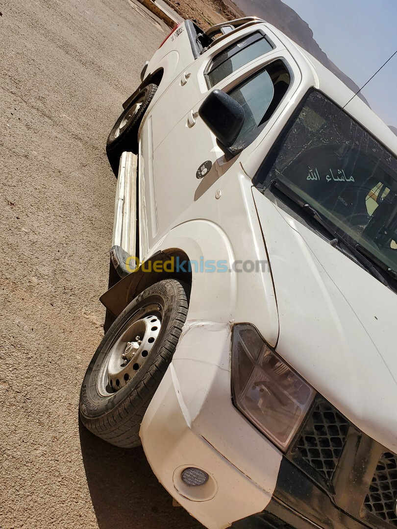 Nissan Navara 2012 Elegance 4x4