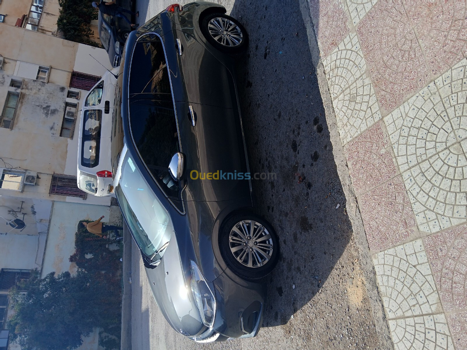 Peugeot 208 2015 Allure Facelift