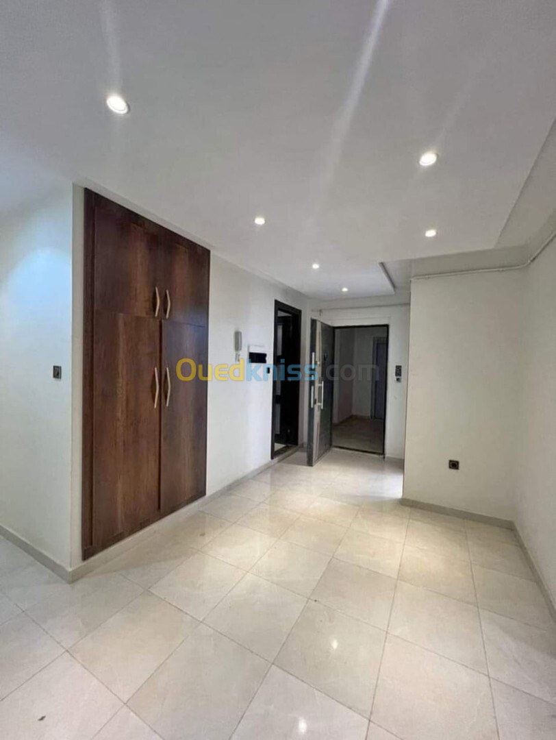 Vente Appartement F2 Alger Bordj el kiffan