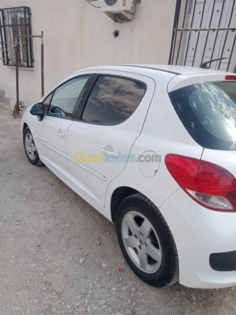 Peugeot 207 2012 207