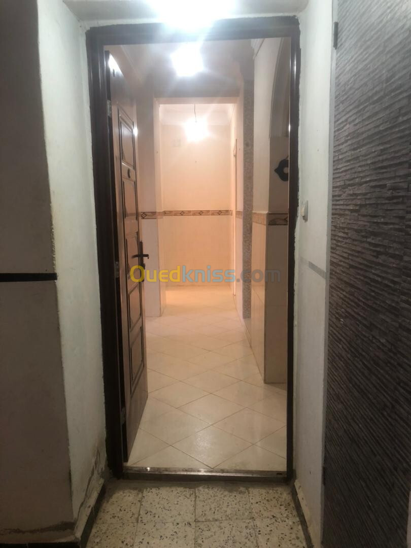 Vente Appartement F3 Alger Bordj el bahri