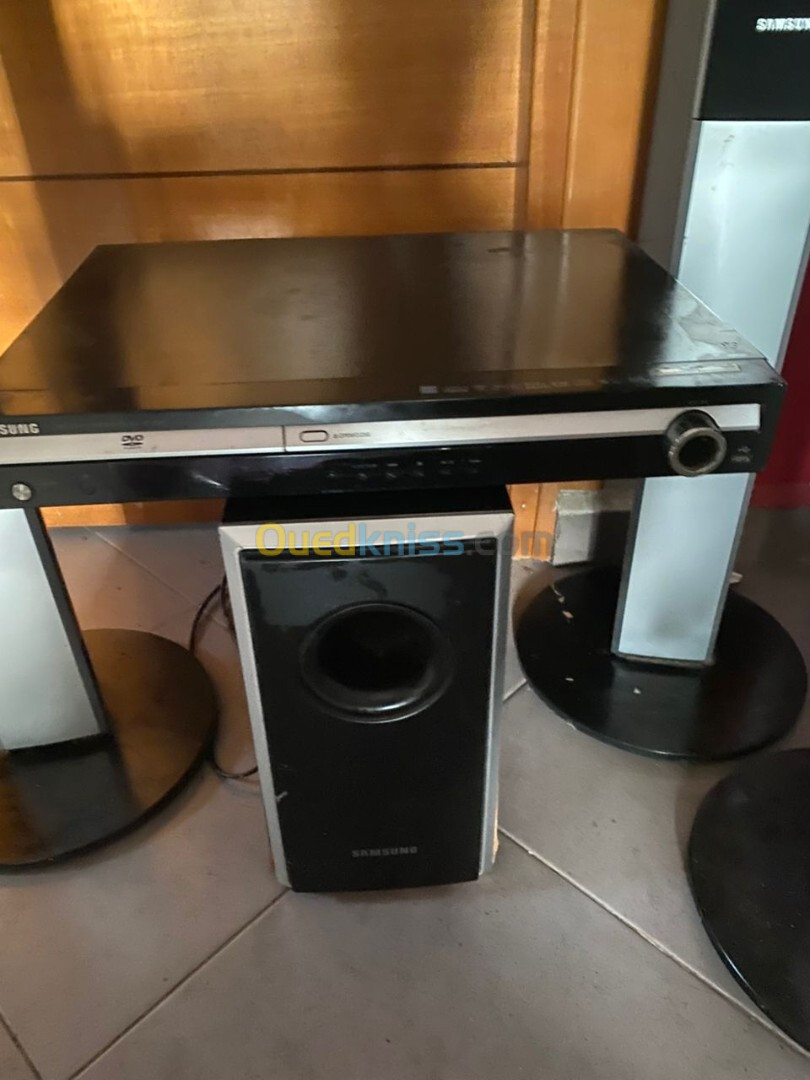 Samsung Home cinema ET chaîne stéréo+ amplificateur ET 3 bafff