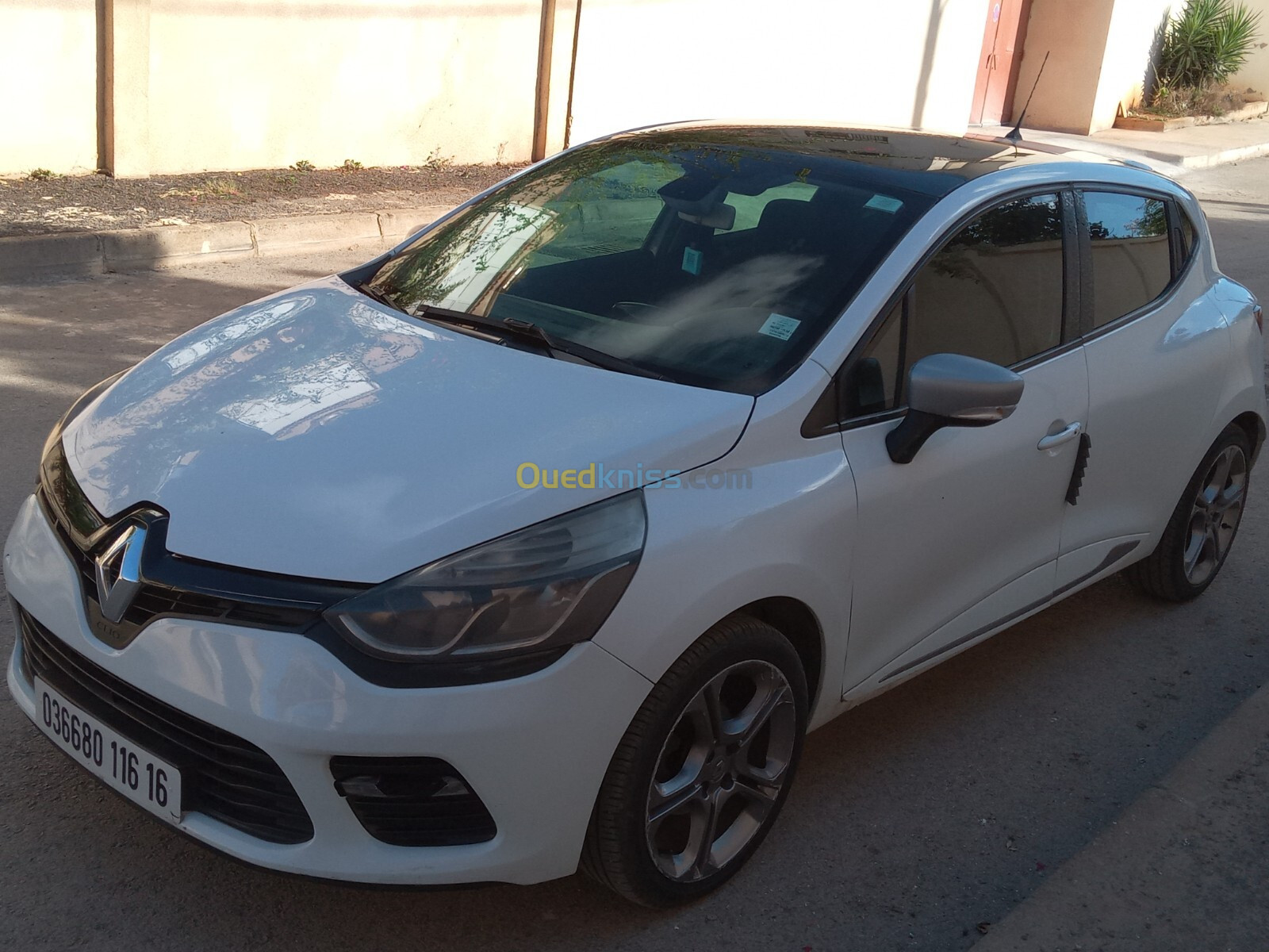 Renault Clio 4 2016 GT Line +