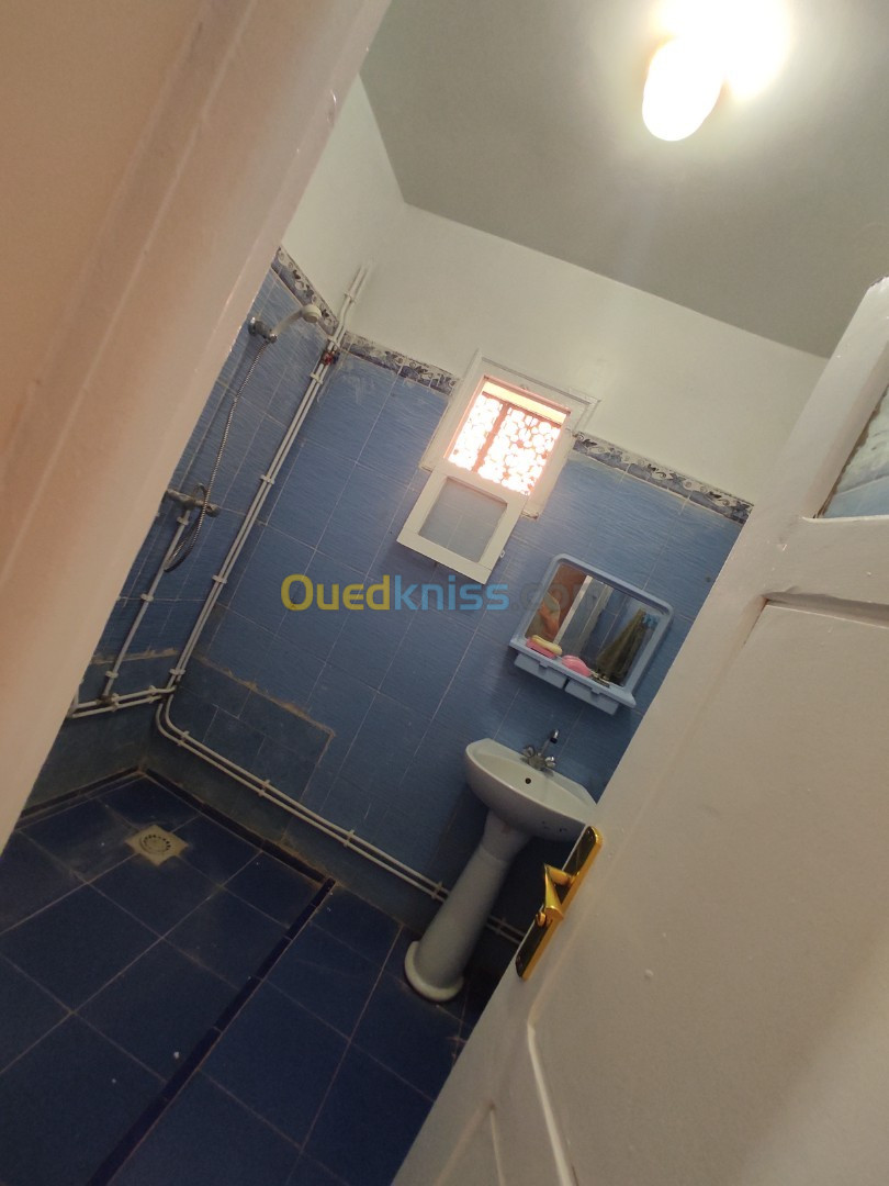 Location Appartement F3 Mostaganem Sidi lakhdaara