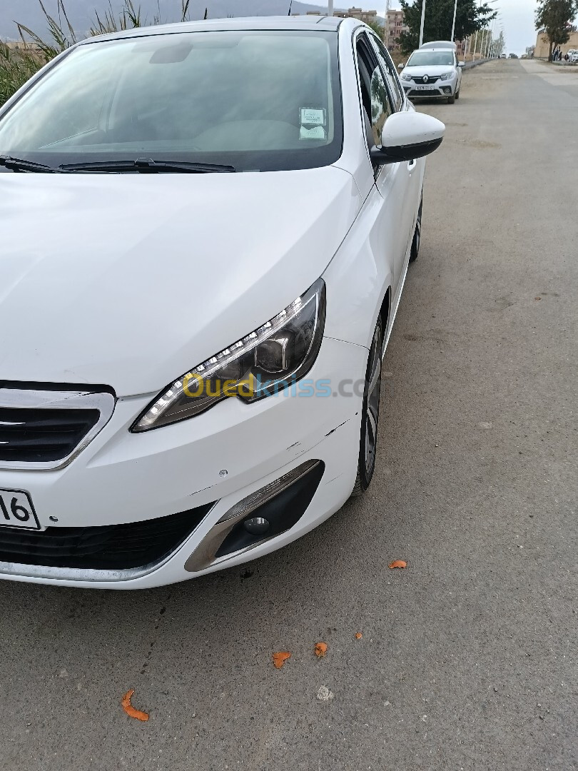 Peugeot 308 allure 2015 