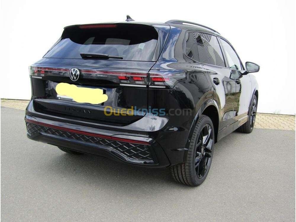 Volkswagen Tiguan 2024 Pack Black