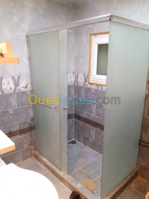 Cabine de douche italienne sur-mesure