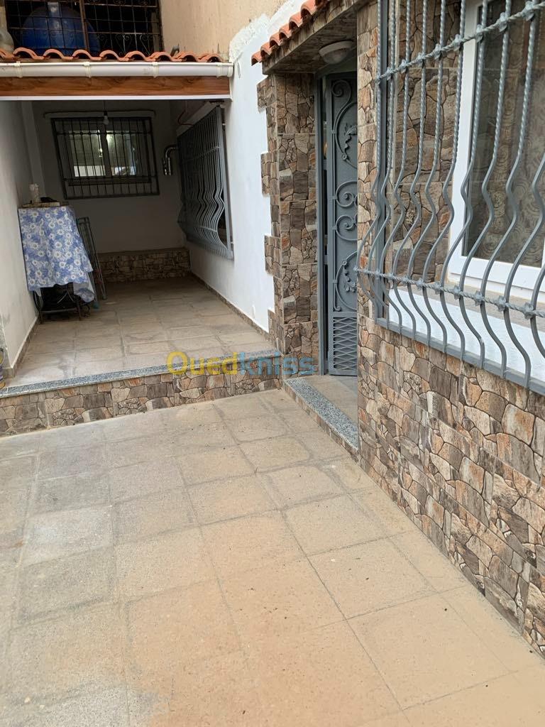 Location vacances Appartement F4 Tizi Ouzou Azeffoun