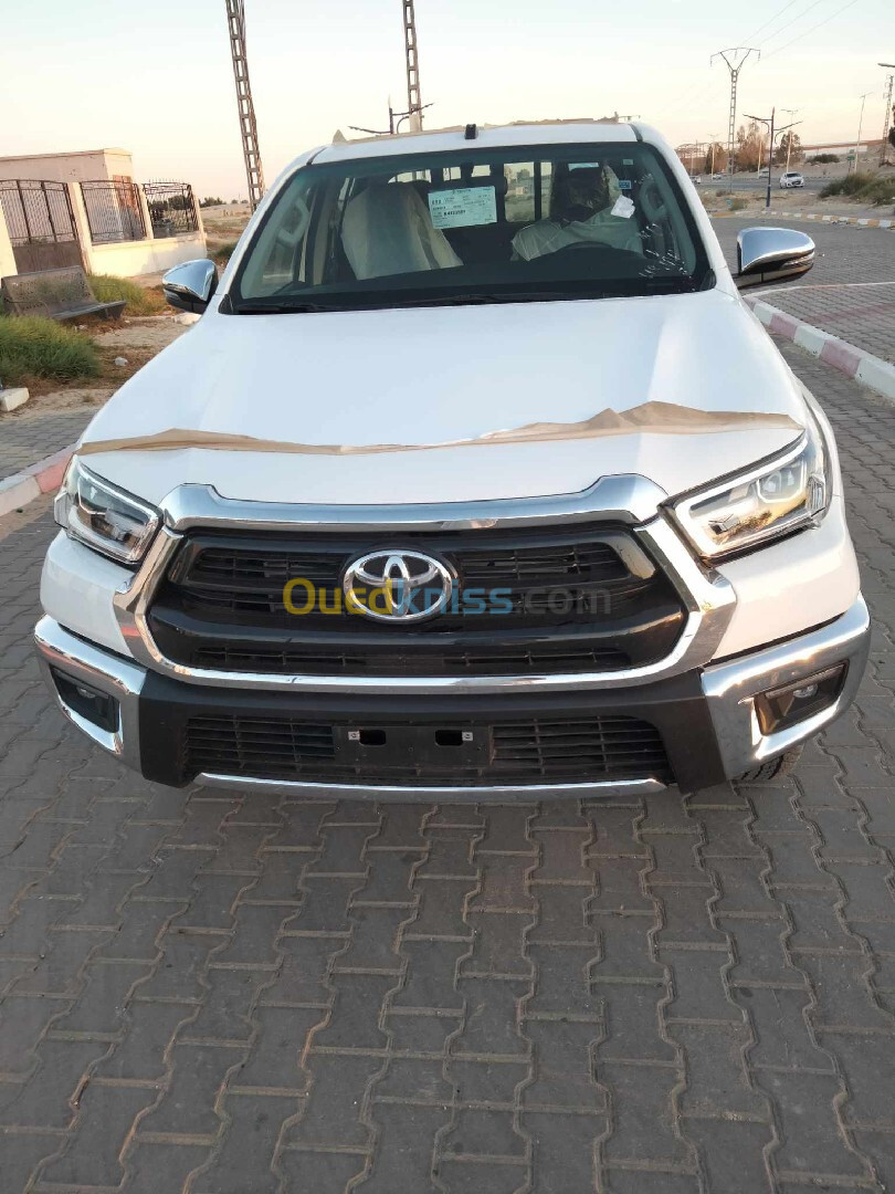 Toyota Hilux 2022 LEGEND DC 4x4