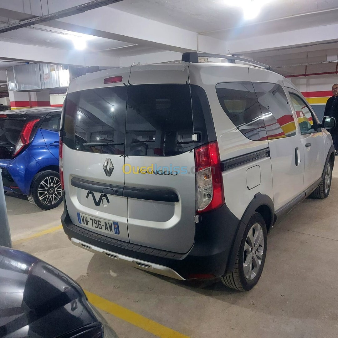 Renault kangoo 2024 version stepway