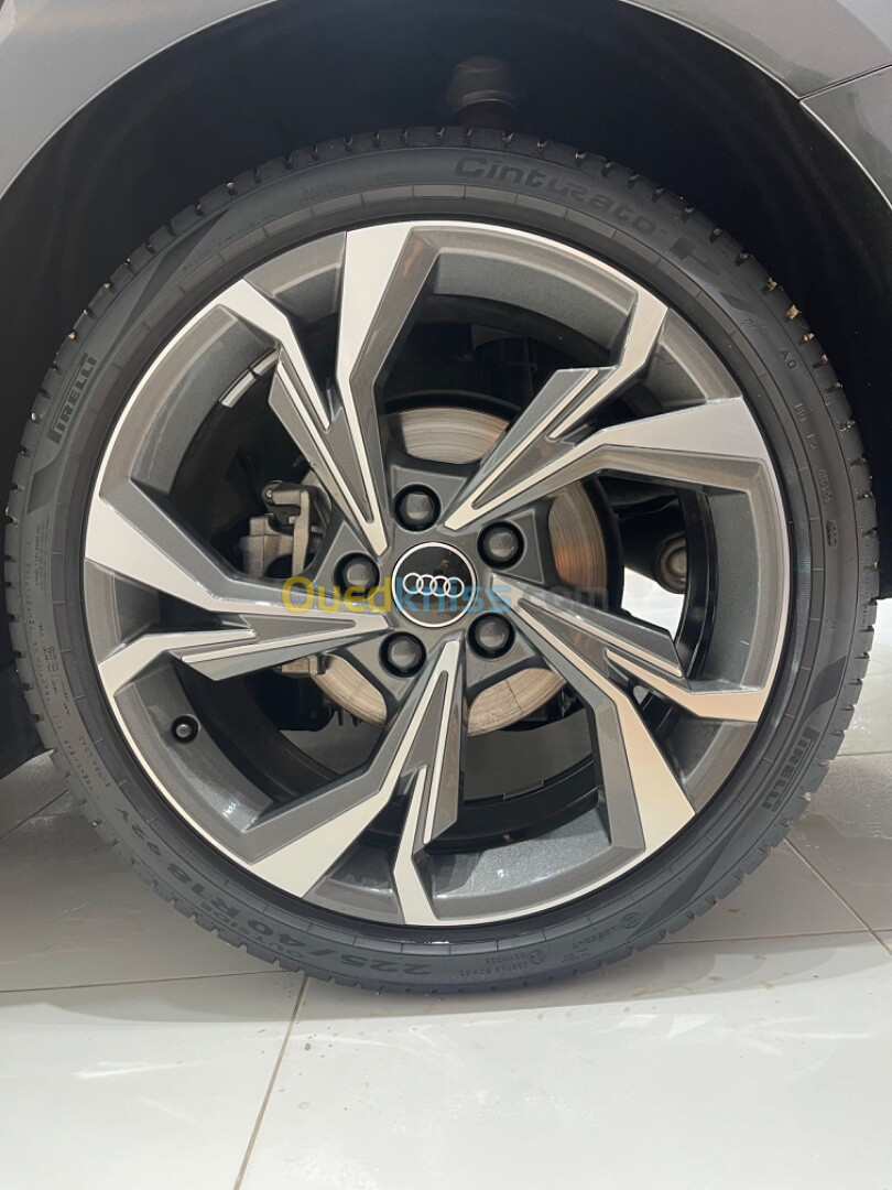 Audi A3 2023 S line