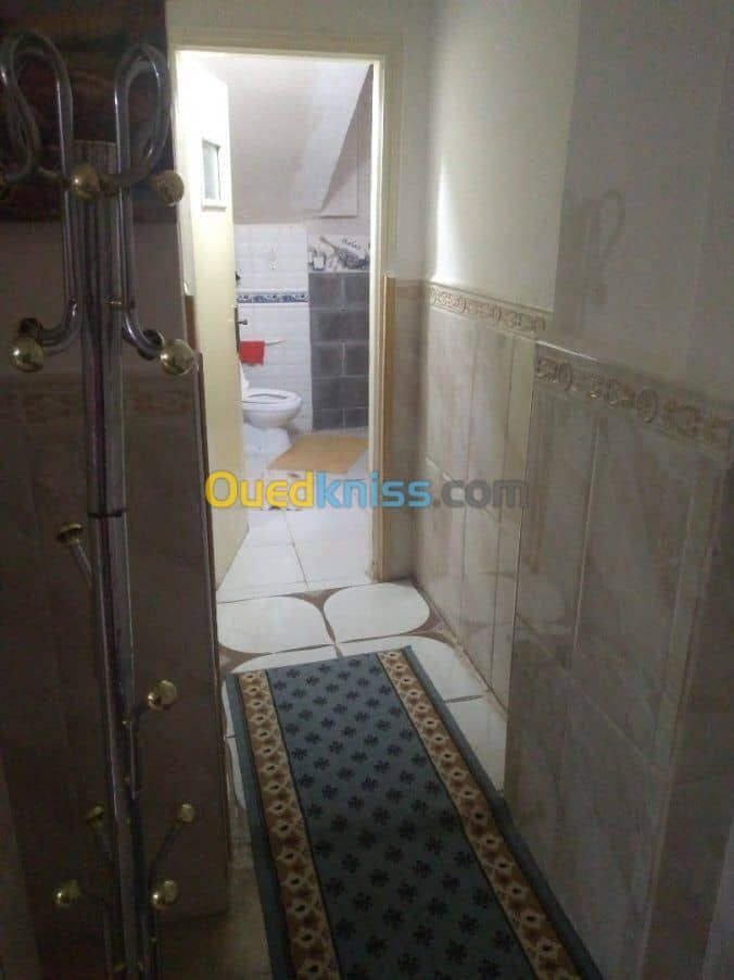 Location vacances Appartement F2 Alger Ain taya