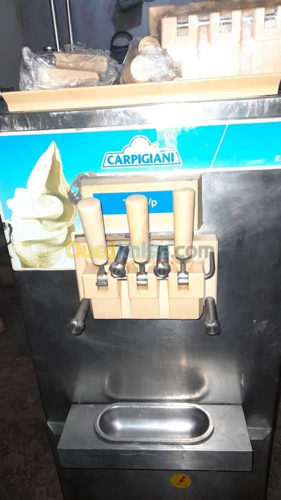 Machine de glace CARPIGIANI 