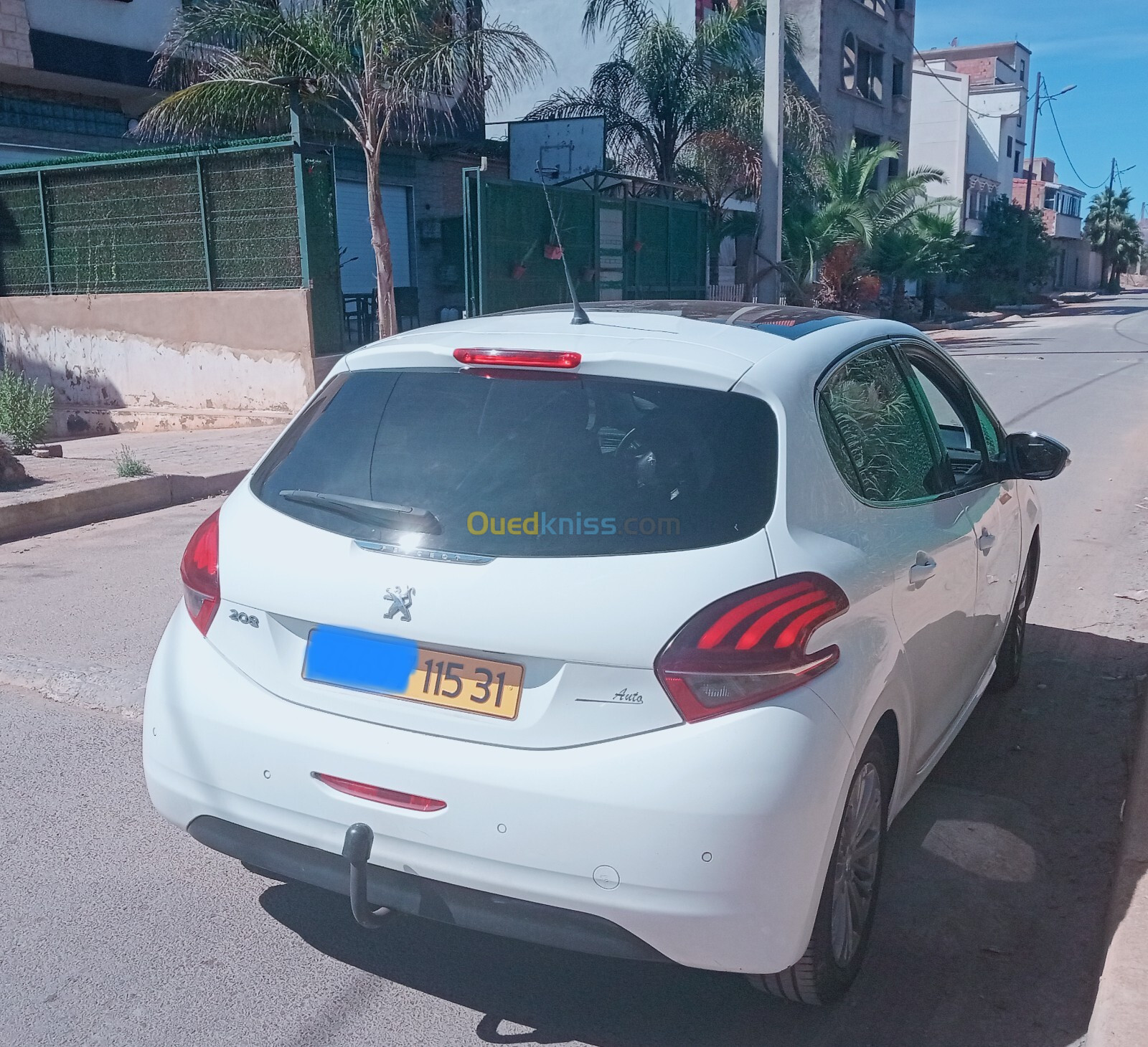 Peugeot 208 2015 Allure Facelift