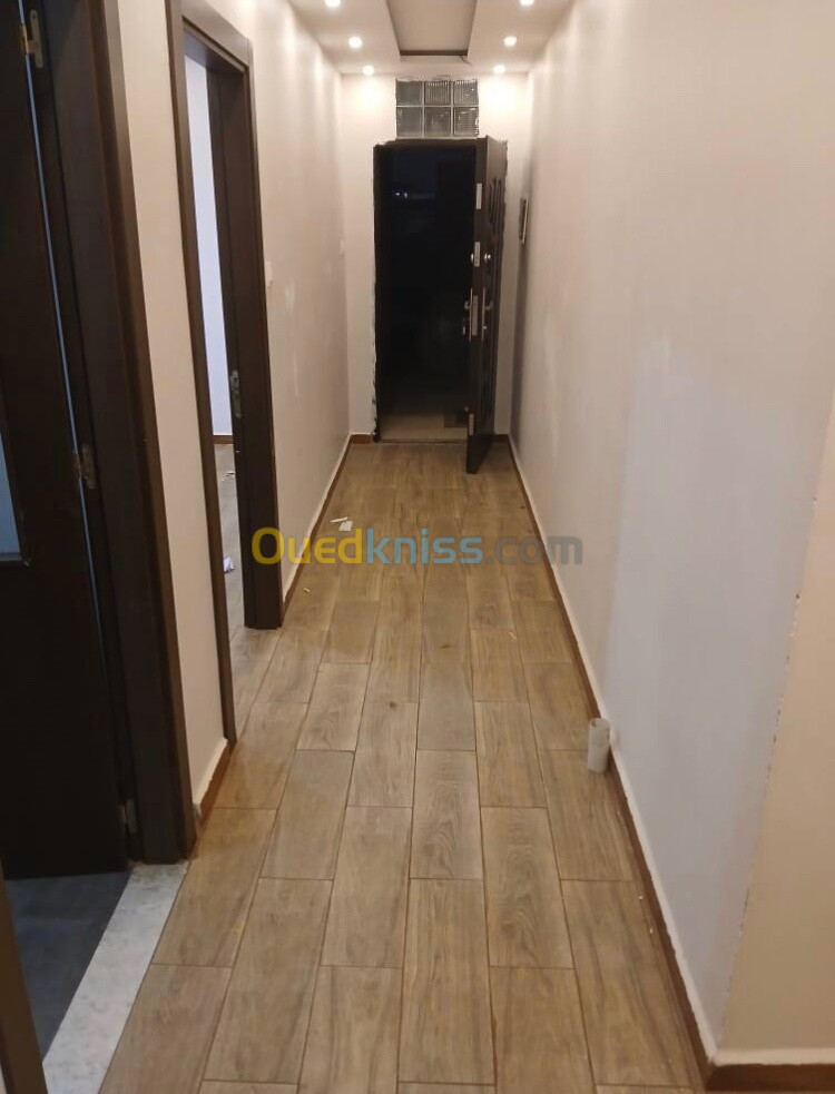 Location Appartement F2 Alger Draria