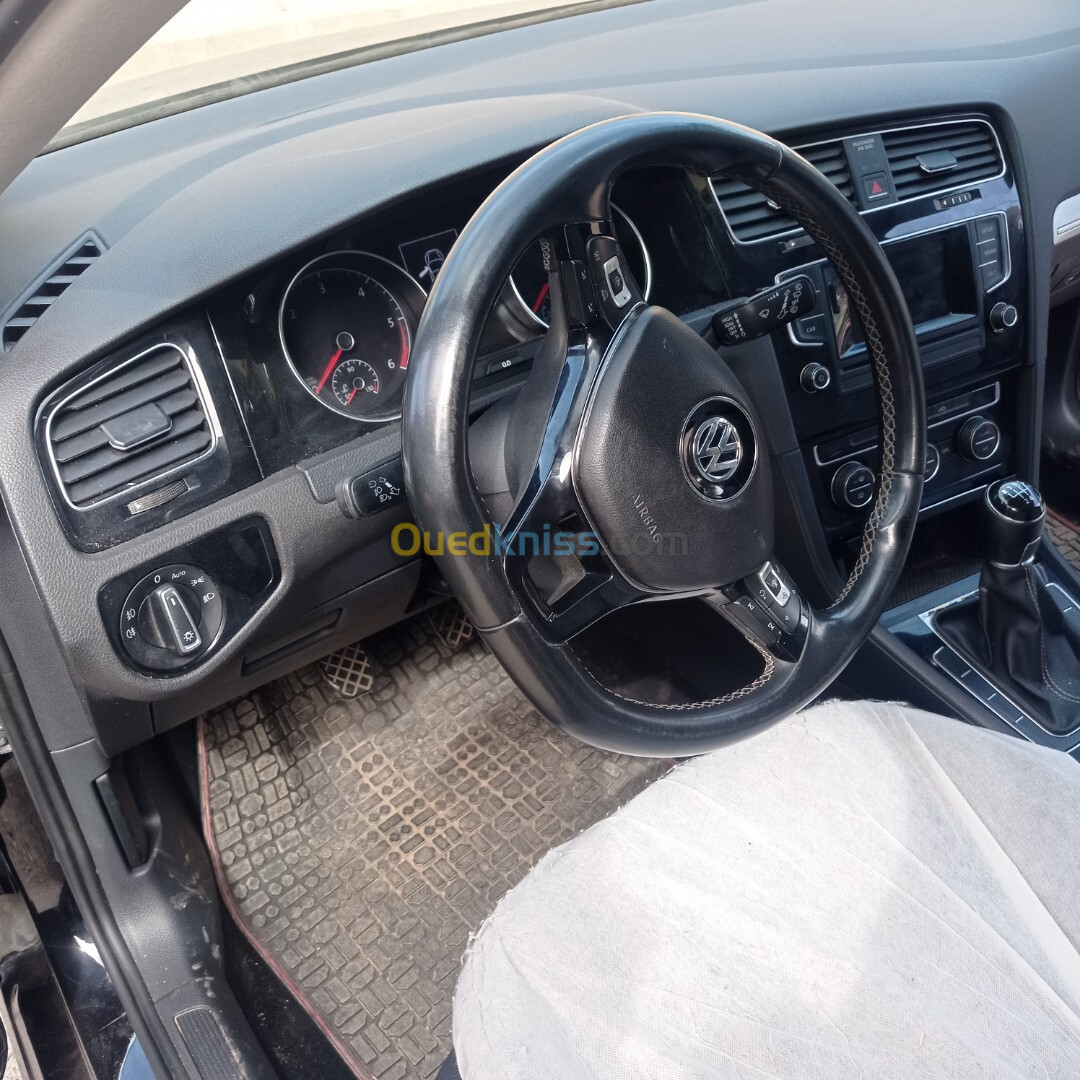 Volkswagen Golf 7 2015 Cup