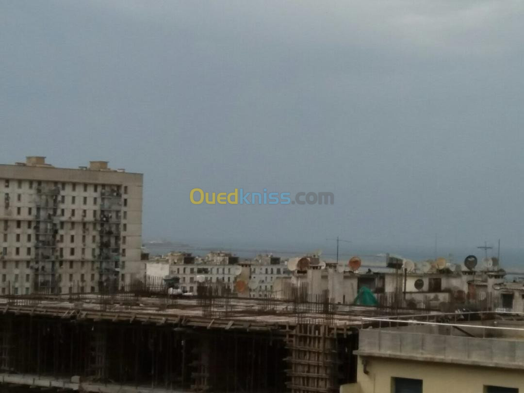 Location vacances Appartement F3 Alger Belouizdad