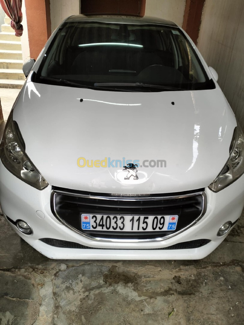 Peugeot 208 2015 208