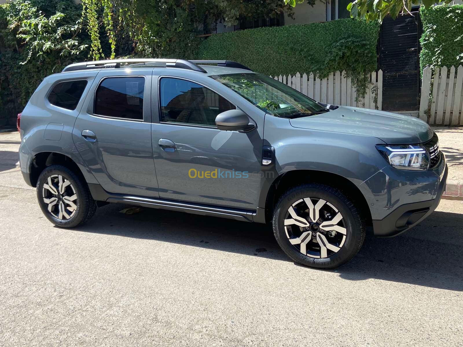 Dacia Duster 2024 Journée