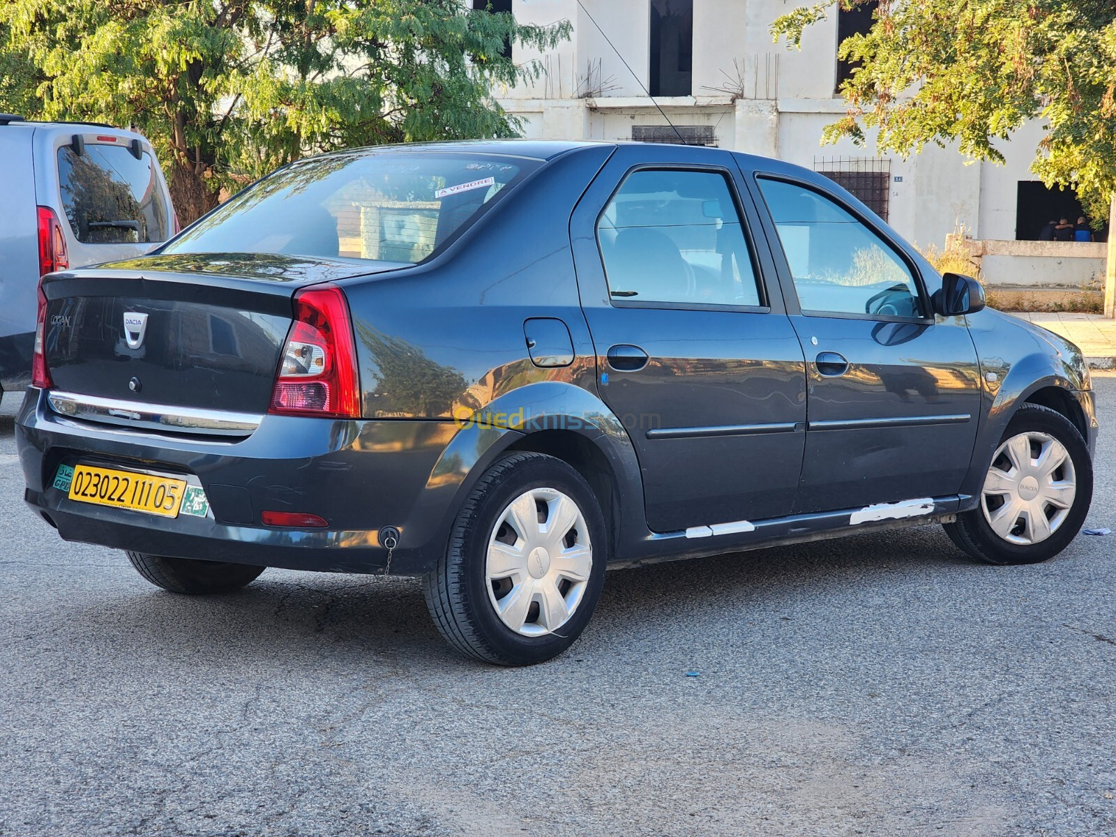 Dacia Logan 2011 La toute