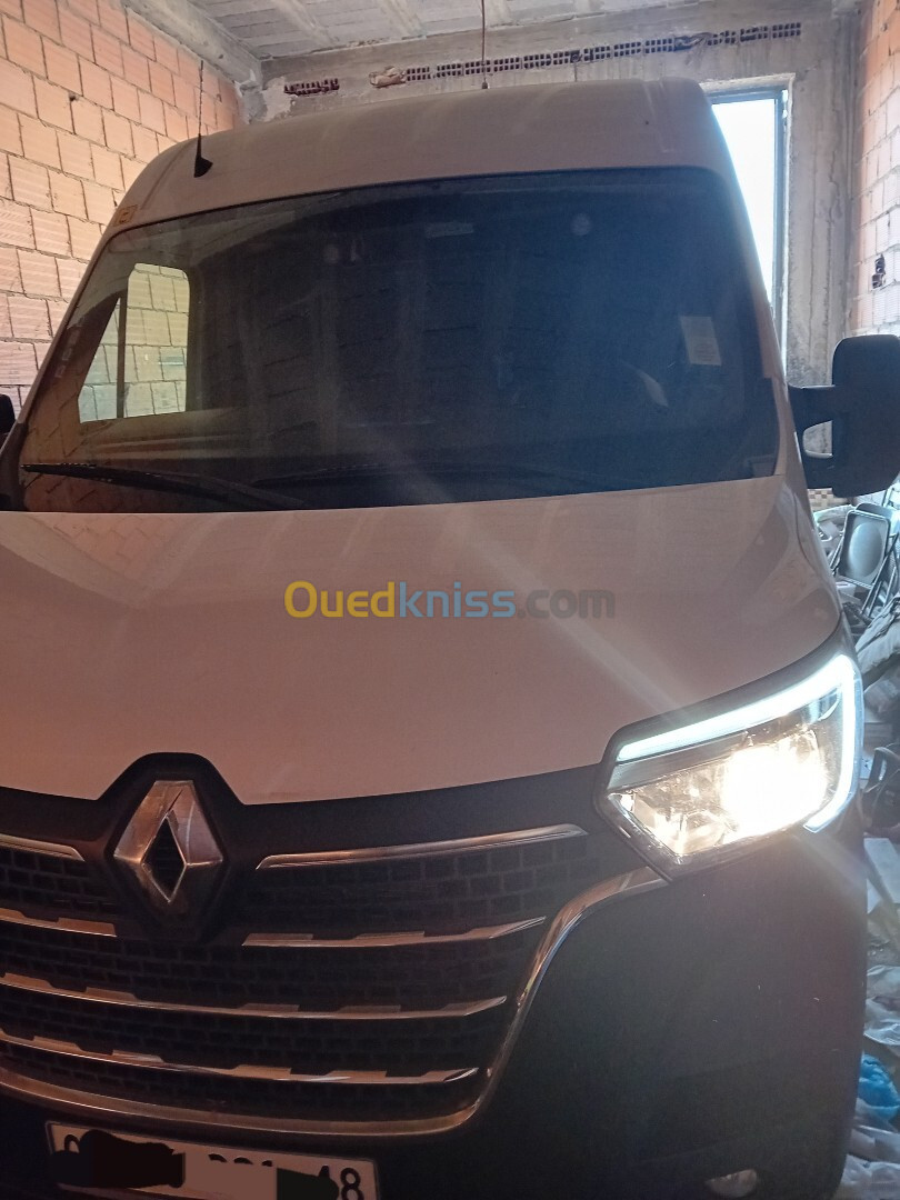 Renault Master 2 panneau 2021