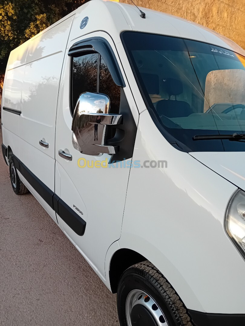 Renault Master 2 panneau 2011