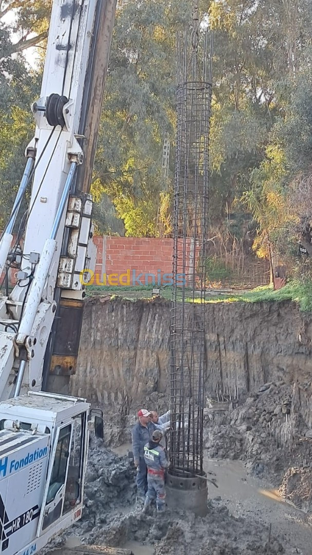 Travaux de fondations, soutènement et location d'engins 