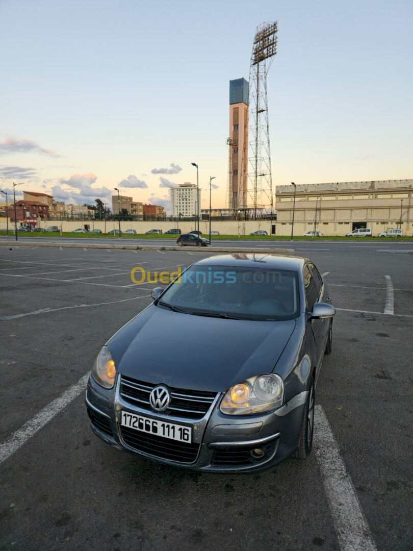 Volkswagen Jetta 2011 Life